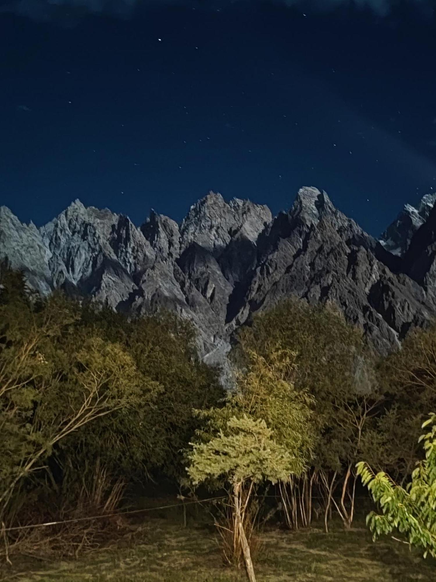 Passu Cones Hotel Pasu Exteriér fotografie